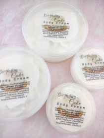 Scented body creams - Various Scents (scent: Strawberry Fluff, size: Small 2.5 oz)