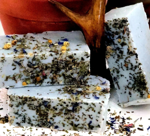 Organic Handmade Soap (scent: Witches Brew Organic Tea Infused, size: 7oz)
